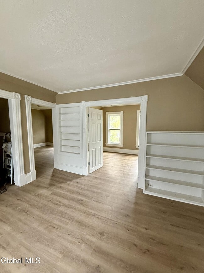 Building Photo - 89 2nd Ave