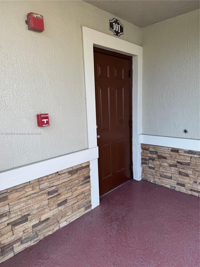 Building Photo - 22551 SW 88th Pl