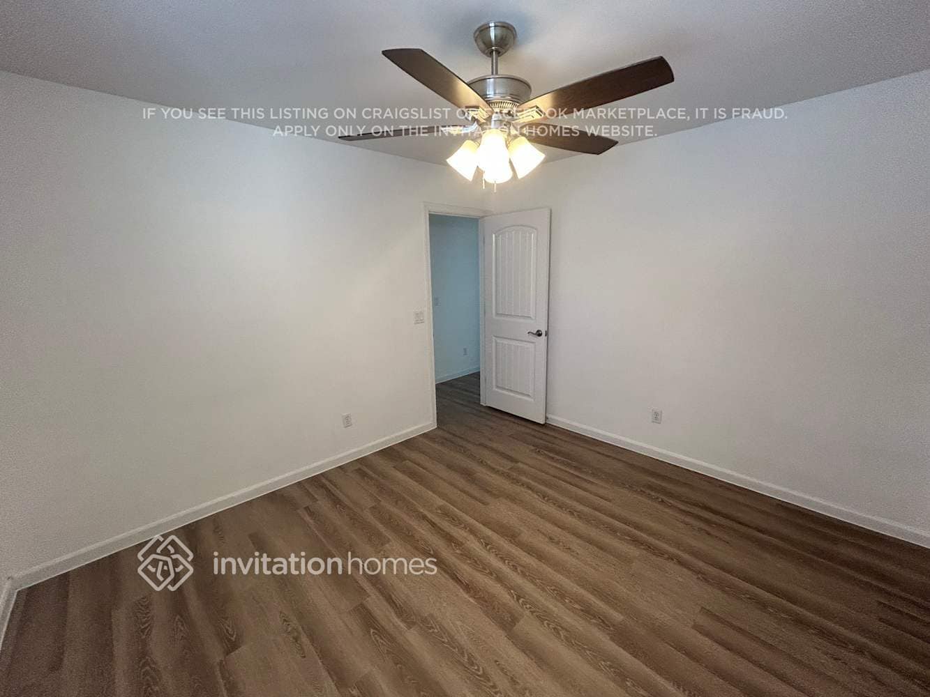 Building Photo - 1373 S Ponderosa Dr