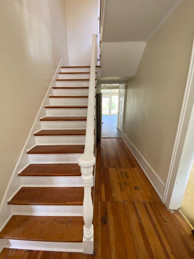 Building Photo - Lawn Care Included!!