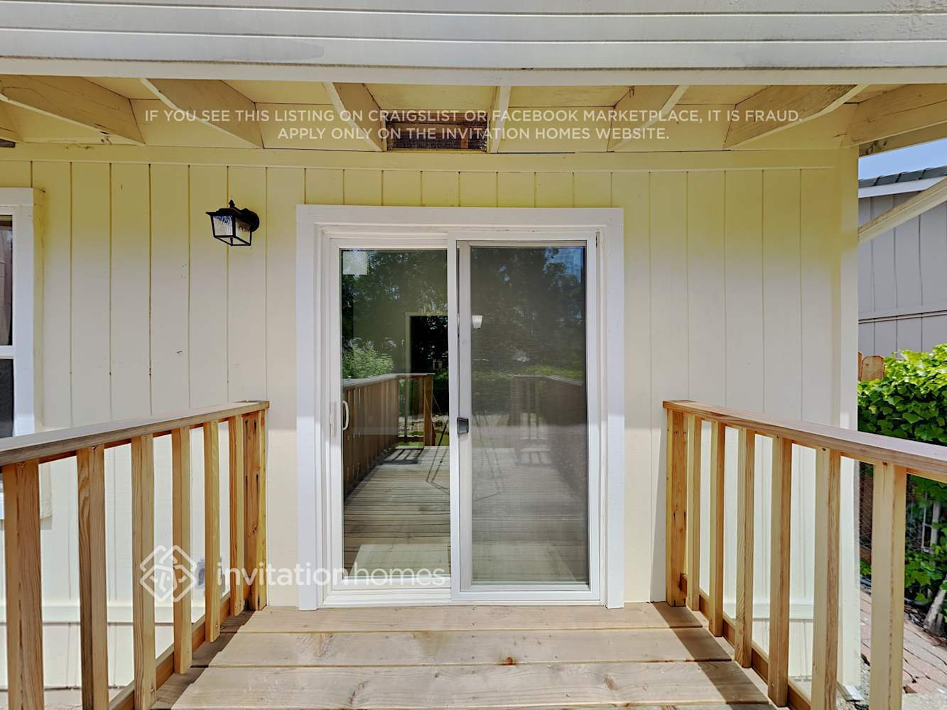 Building Photo - 2701 Hillcrest Dr