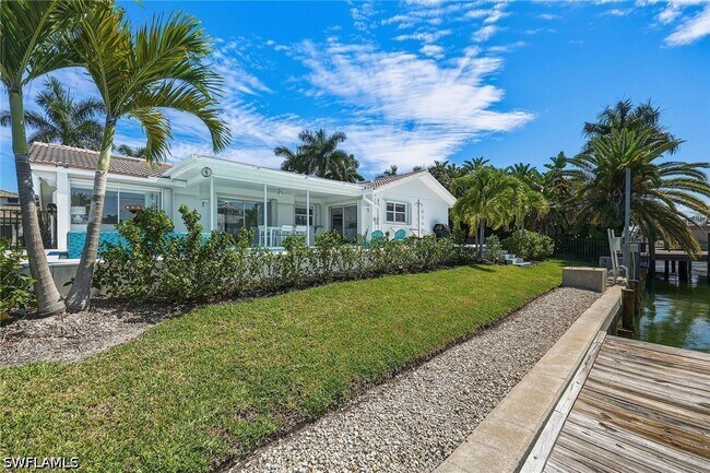 Building Photo - 799 Caribbean Ct