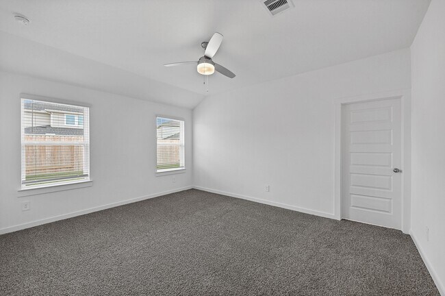 Building Photo - 30034 Foxtail Pne Ct