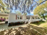 Building Photo - Peden Point/Mrytle Grove/Masonboro Loop South Wilmington  2 garage garage! Oak Trees! Covered Porch!