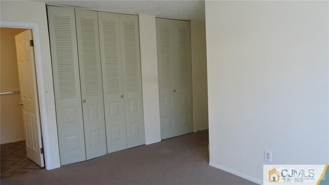 Building Photo - 1305 Harbour Club Dr