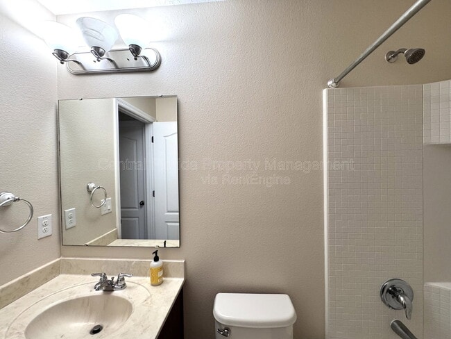 Building Photo - 2168 Leather Fern Dr
