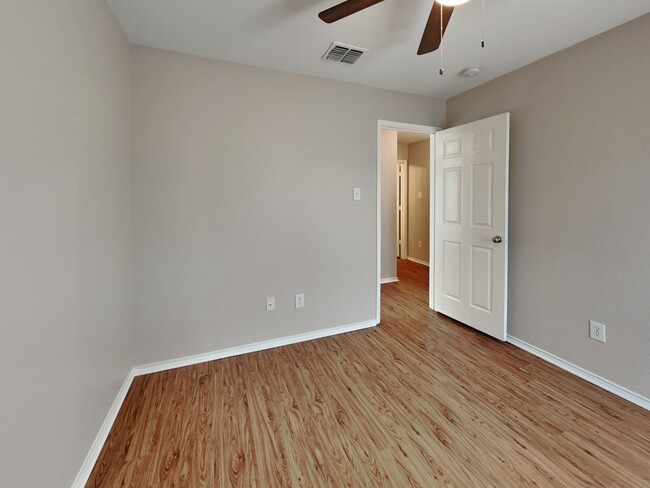 Building Photo - Darling Home in Keller ISD! READY FOR MOVE...