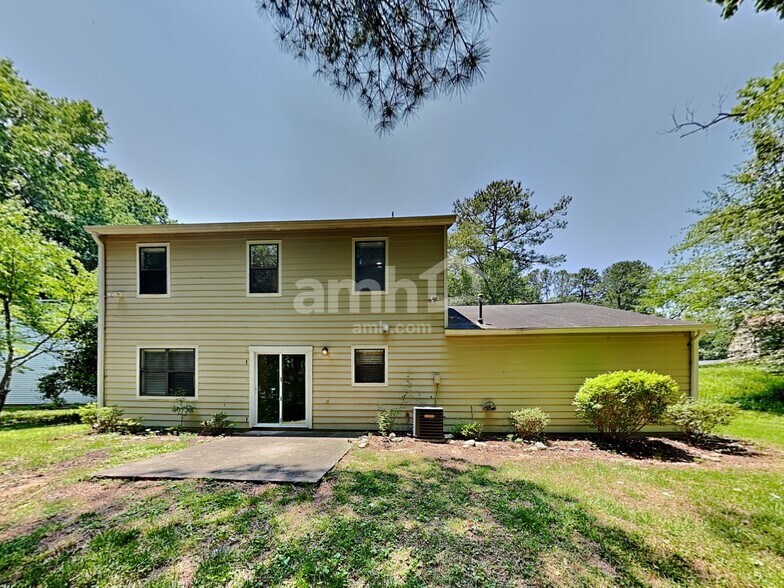 Building Photo - 103 Colony Springs Cir