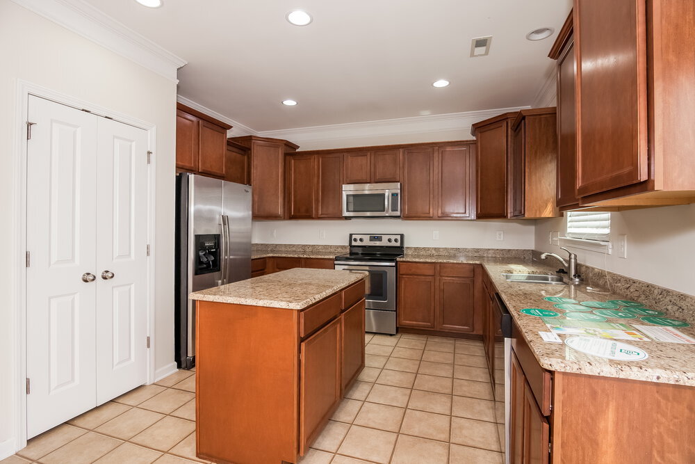 Building Photo - 7906 Sweet Grove Ct
