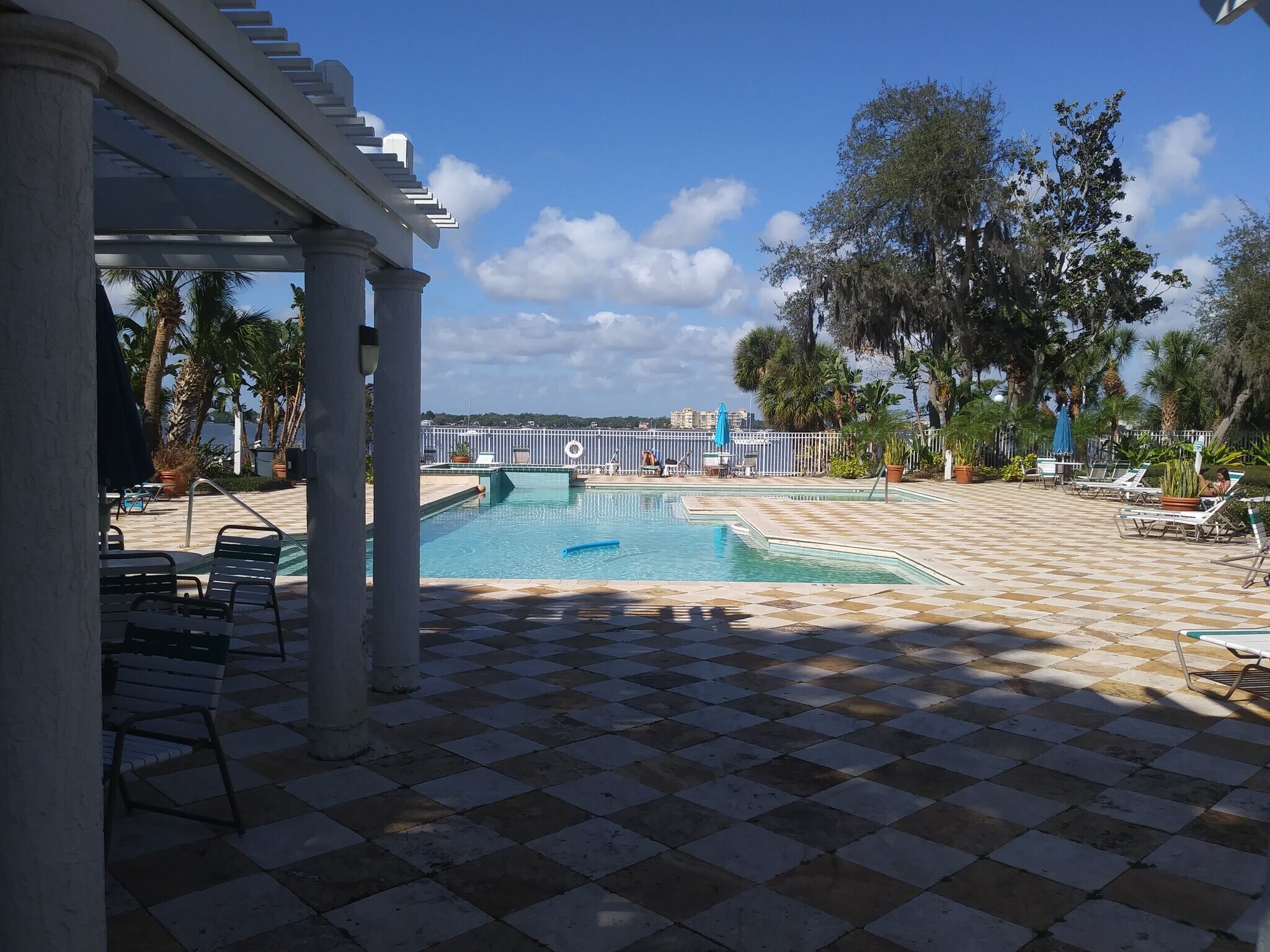 Building Photo - 225 S Tropical Trail