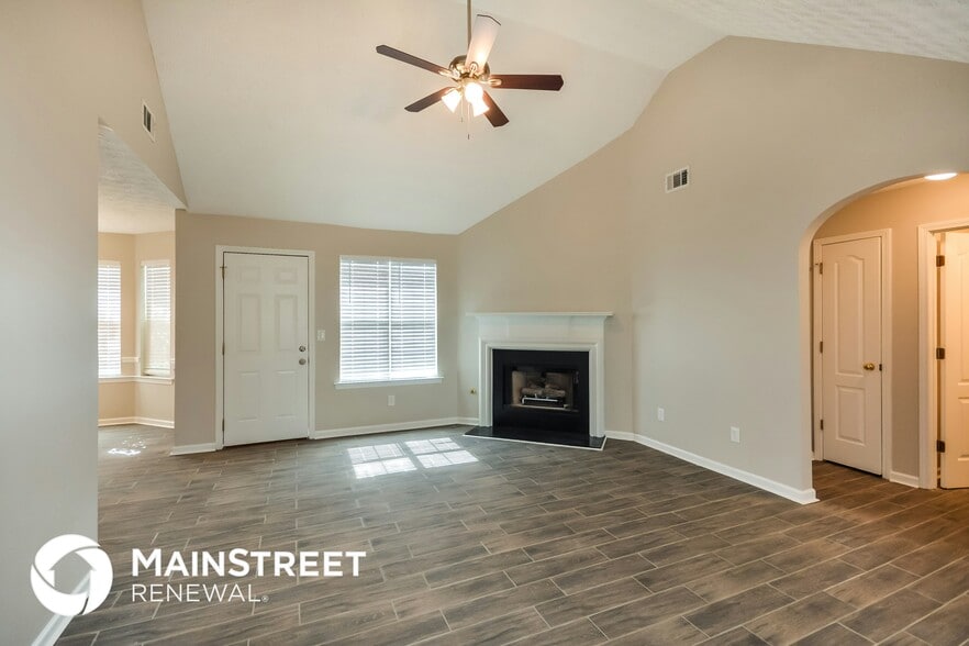 Building Photo - 5080 Towne Park Dr