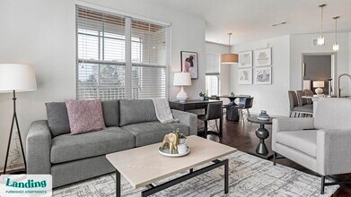 Building Photo - 10670 Jake Jabs Blvd