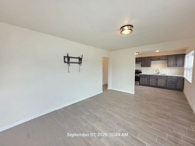 Building Photo - 15069 Nurmi St