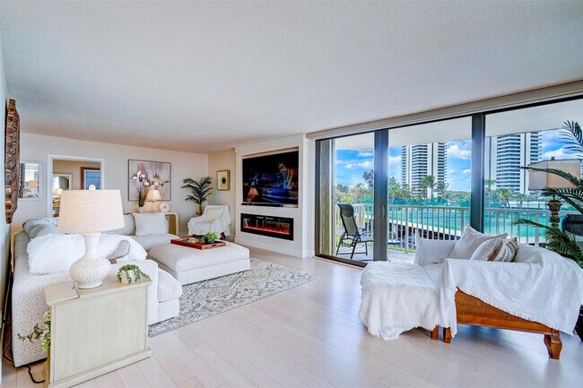 Building Photo - 5480 N Ocean Dr