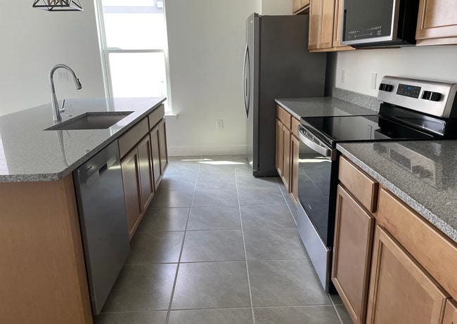 Building Photo - 12067 Bracco St