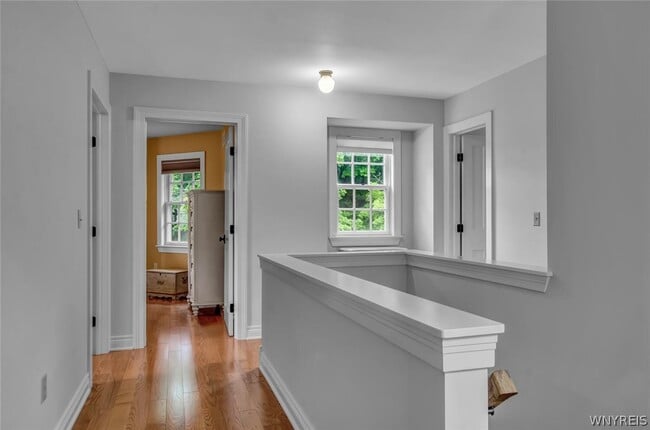 Building Photo - 5940 Thompson Rd