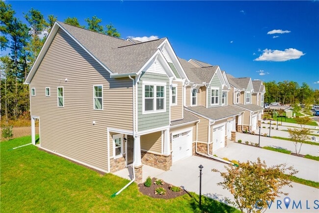 Building Photo - 18372 Palisades Ct