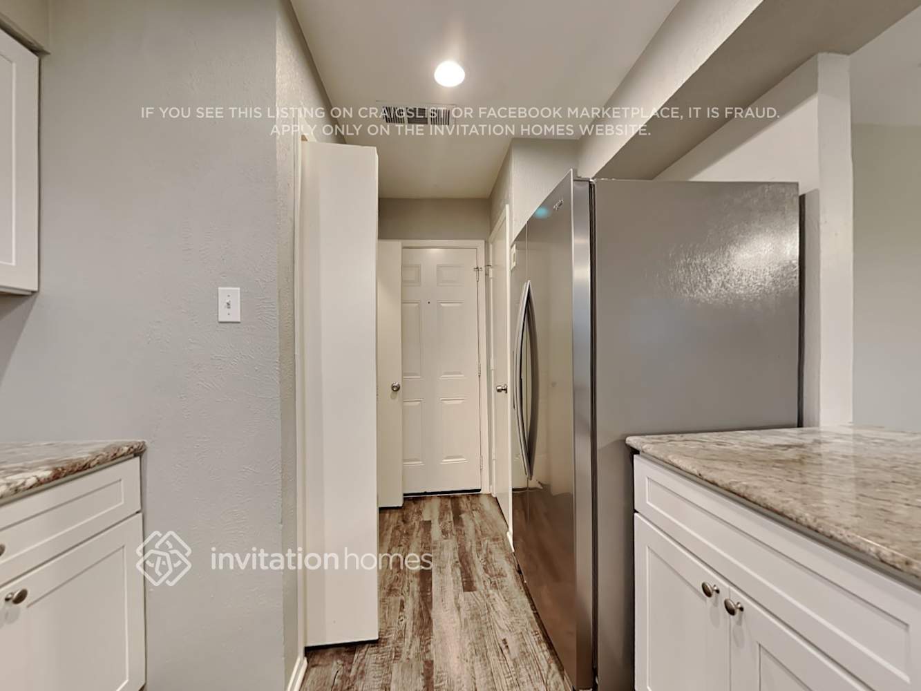 Building Photo - 5668 Jamaica Cir