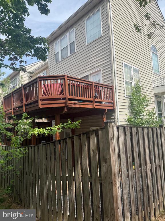 Building Photo - 8469 Silverdale Rd