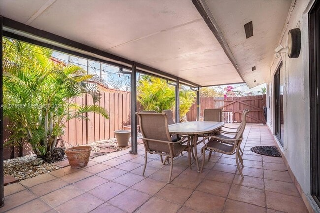 Building Photo - 1457 SW 136th Pl