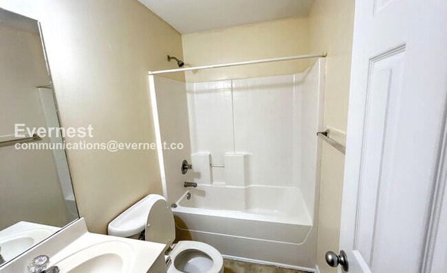 Building Photo - 3930 Caylan Cove