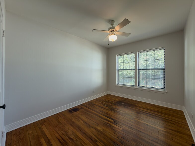 Bedroom 2 - 418 E 8th St