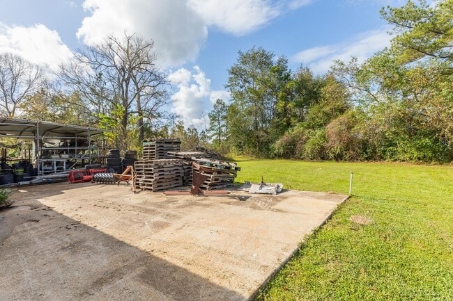 Building Photo - 339 Co Rd 740