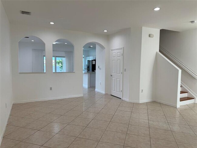 Building Photo - 4331 SW 131st Ln