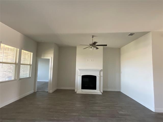 Building Photo - 4320 Shadow Dr
