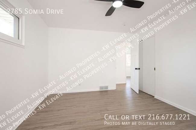 Building Photo - 2785 Somia Dr
