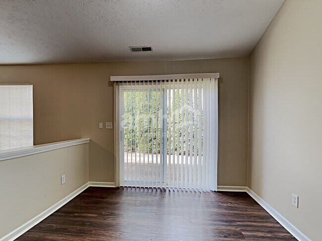 Building Photo - 1292 Birchwood Way