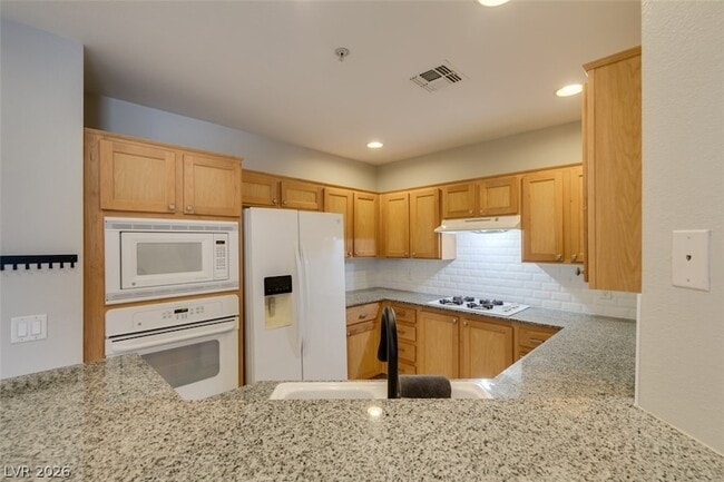 Building Photo - 63 E Agate Ave