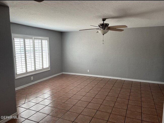 Building Photo - 6447 Navajo Ave