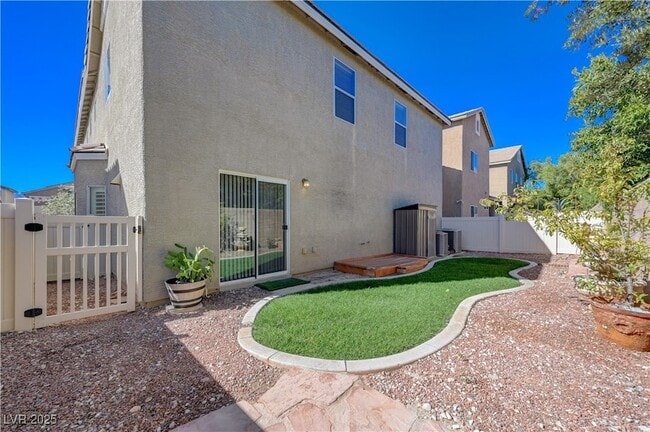 Building Photo - 8404 Winterchase Pl