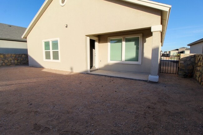 Building Photo - 1217 Golden Summer Pl