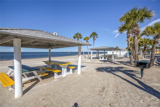 Building Photo - 5520 Angel Fish Ct