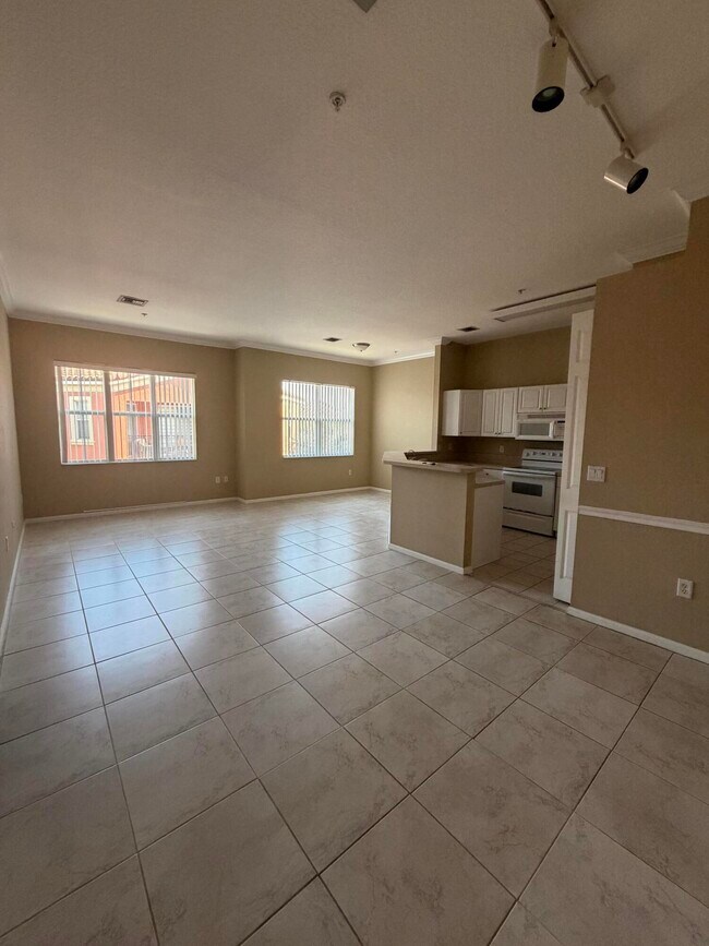 Building Photo - 4600 SW 160th Ave