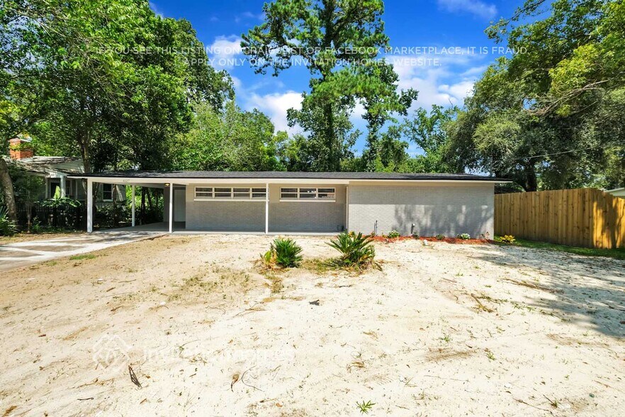Building Photo - 4127 Glenview Rd