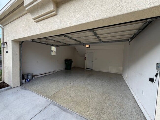 Building Photo - Beautiful home for rent in Atascadero