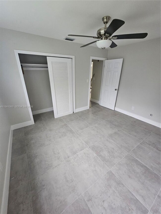 Building Photo - 7302 NW 76th Dr