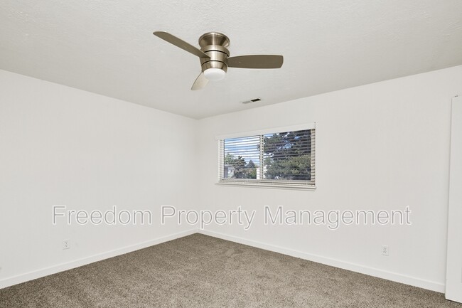 Building Photo - 4857 W Targee St