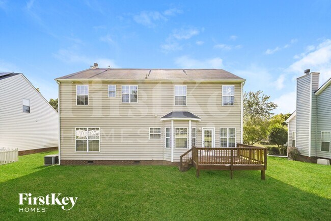 Building Photo - 13224 Greycrest Dr