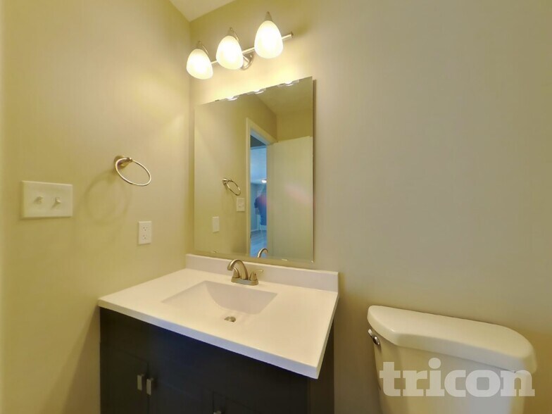 Building Photo - 2617 Calabash Dr