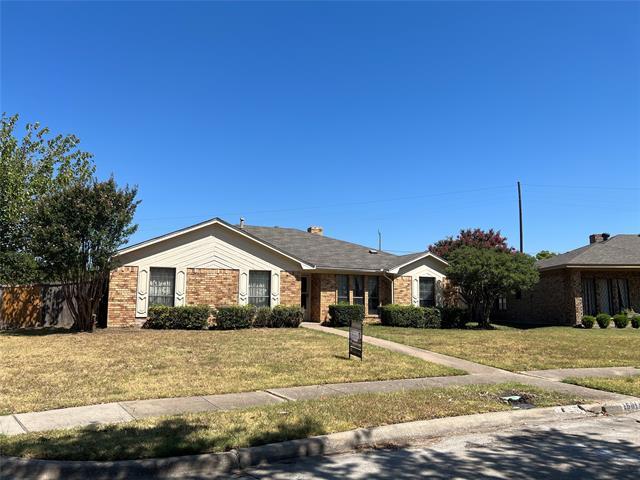 Building Photo - 1501 Willow Crest Dr