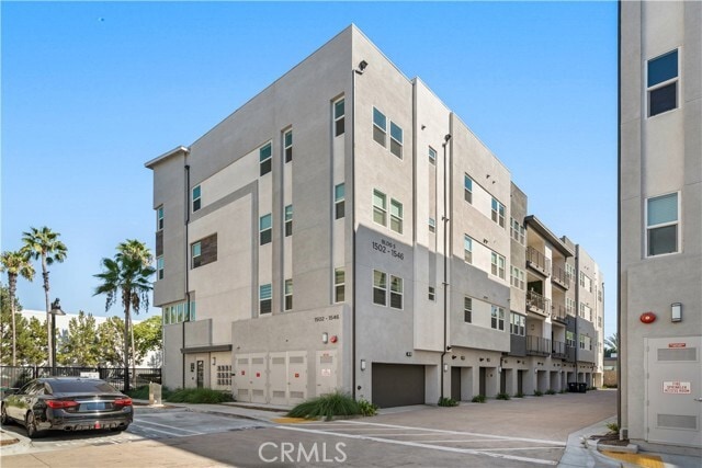 Building Photo - 1514 S Urbana St