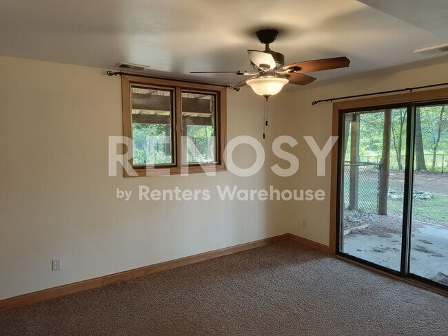Building Photo - 3BD/2.5BA Home in Elk River Available Now!