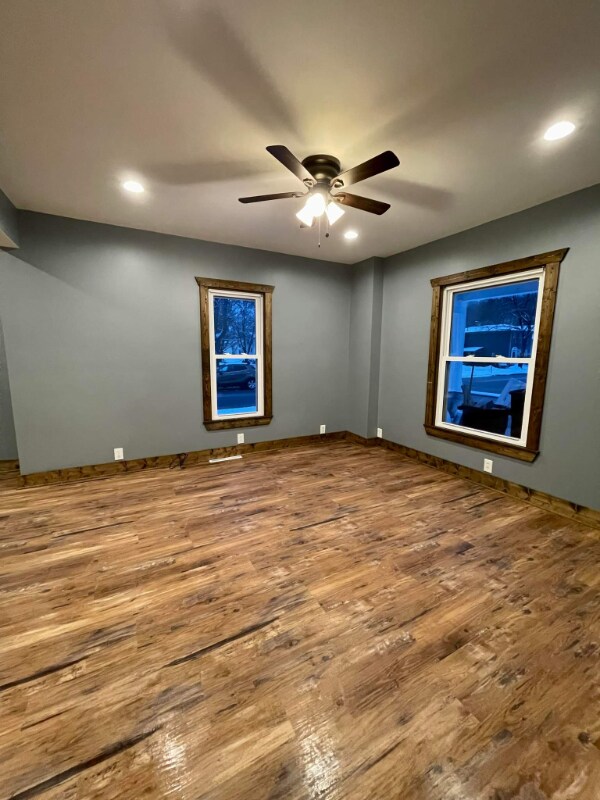 Building Photo - 195 E 2nd St