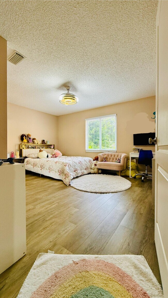 Building Photo - 9124 Villa Portofino Cir