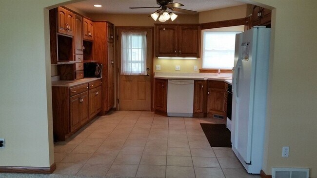 Building Photo - 4 br, 2 bath House - 4019 Washington Ave.
