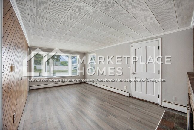 Building Photo - 8220 Jackson Ave